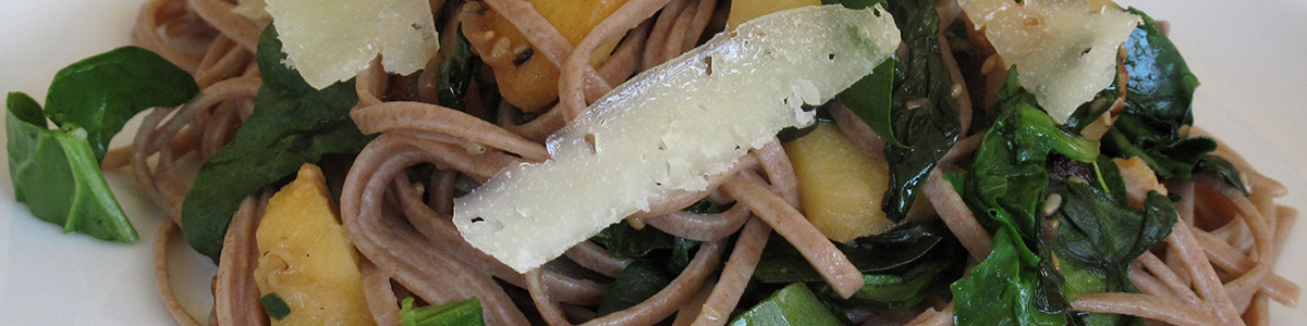 Organic Emmer Spaghetti with Spinach and Quince